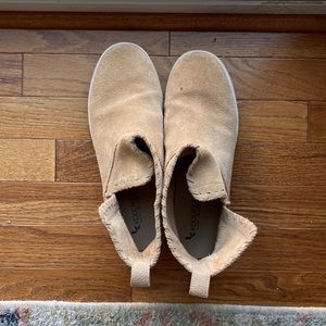 Koolaburra short boots